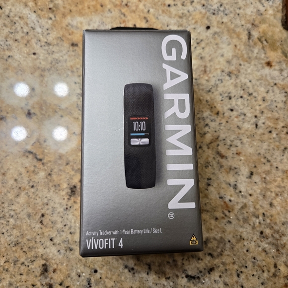 Garmin Vivofit 4 Activity Tracker - Excellent Condition - Picture 6 of 7